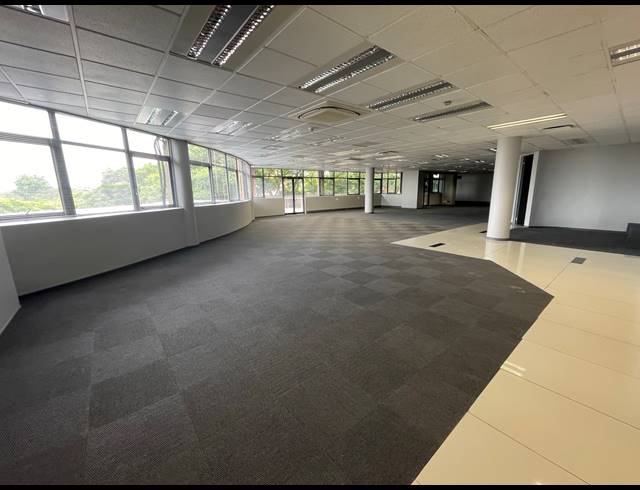 436M² OFFICE TO LET IN PARKTOWN